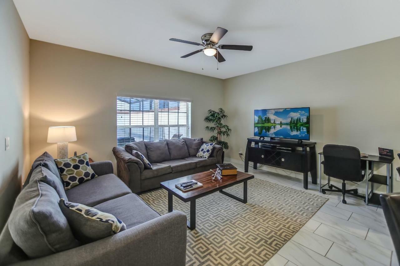 C - New 4 Bedroom Home - 5 Miles To Disney - Free Water Park - Private Pool كيسيمي المظهر الخارجي الصورة